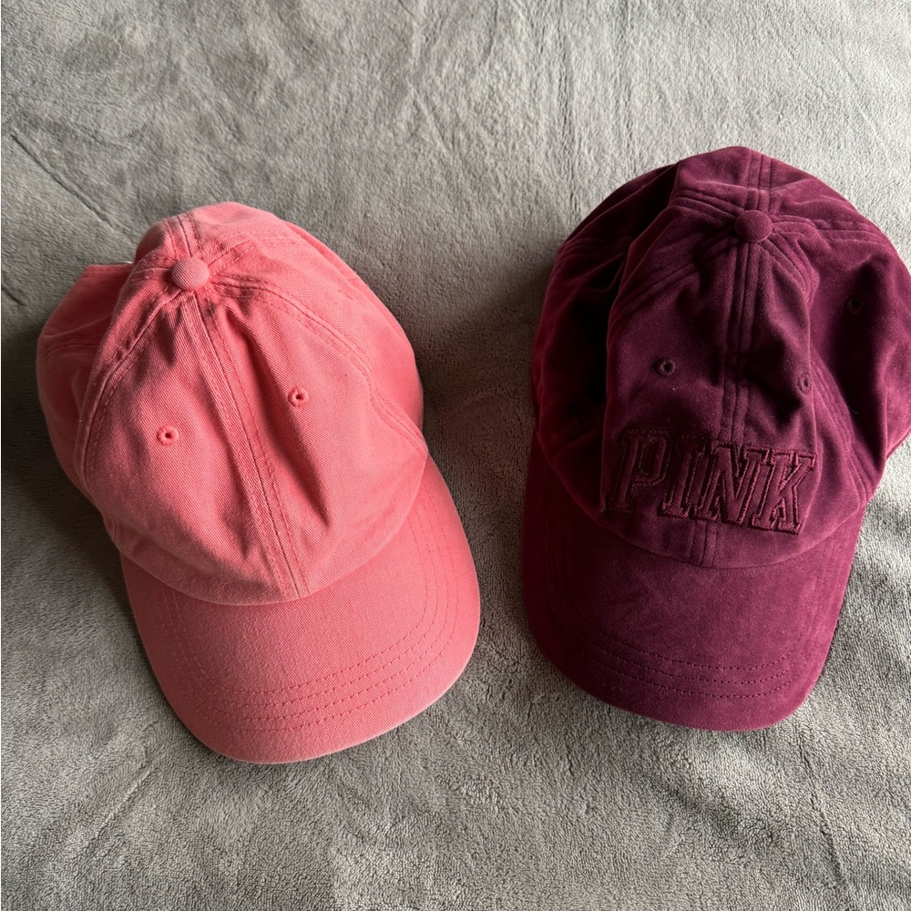 Set of 2 baseball cap hats